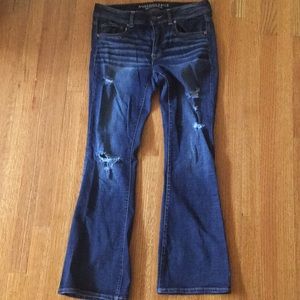 American Eagle Outfitters distressed jeans